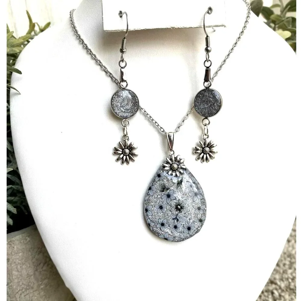 Handmade Resin Silver Glitter Floral Teardrop Necklace & Earring Set